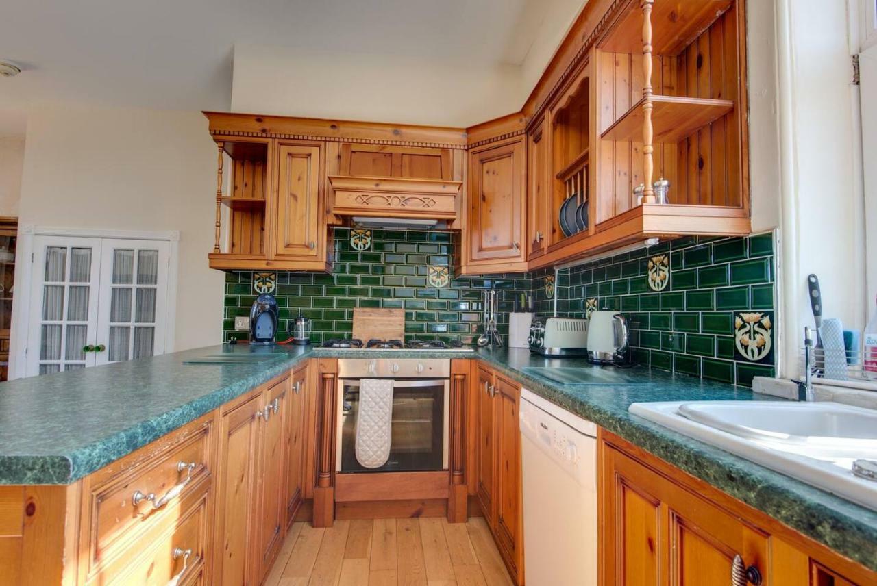 Carnegie Library: Shakespeare Apartment 3 Bedroom Mexborough Екстериор снимка